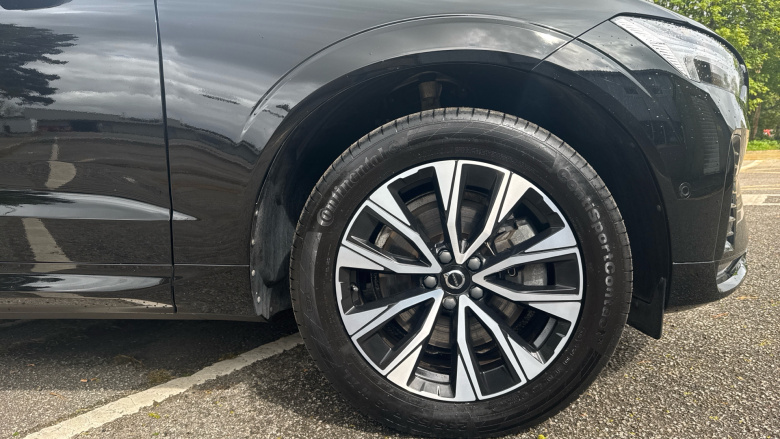 Volvo Xc60 2.0 B4P Plus Dark 5dr Geartronic Petrol Estate